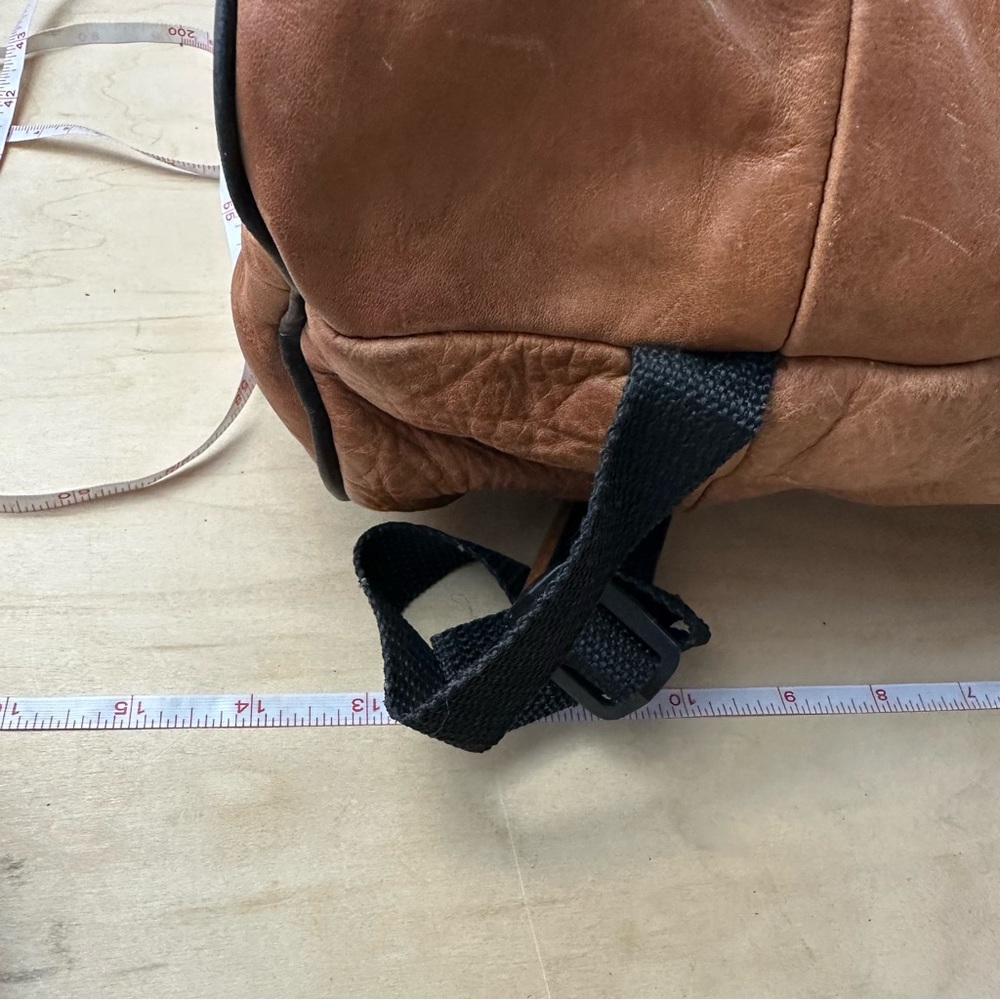 Genuine leather backpack - Picture 14 of 16